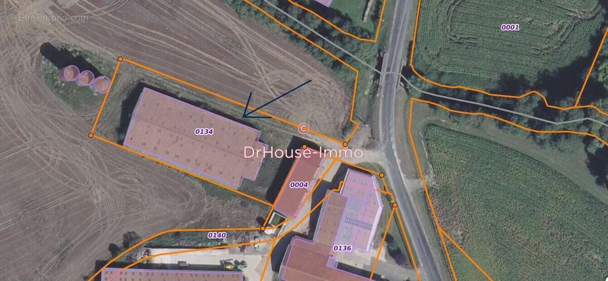 Autre à VARENNES-EN-ARGONNE