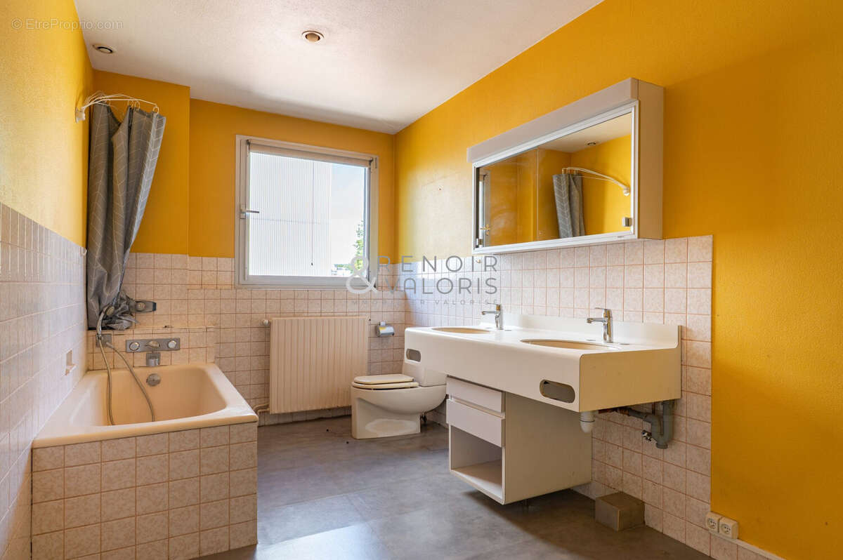 Appartement 224 m² à Nancy  - photo 8