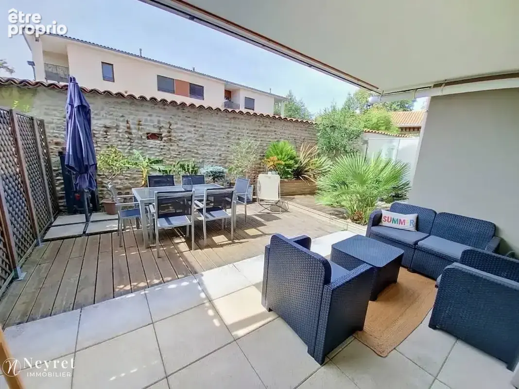 Coup de cœur assuré sur ce T3 en Rez-de-jardin de 57m2 avec en sous-sol sécurisé :garage et place stationnemen - photo 12