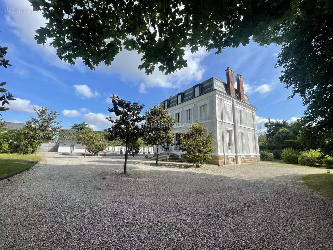 Maison à SOISY-SUR-SEINE