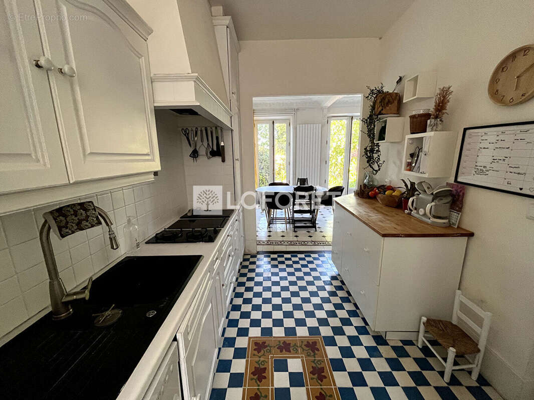 Maison à MEZY-SUR-SEINE