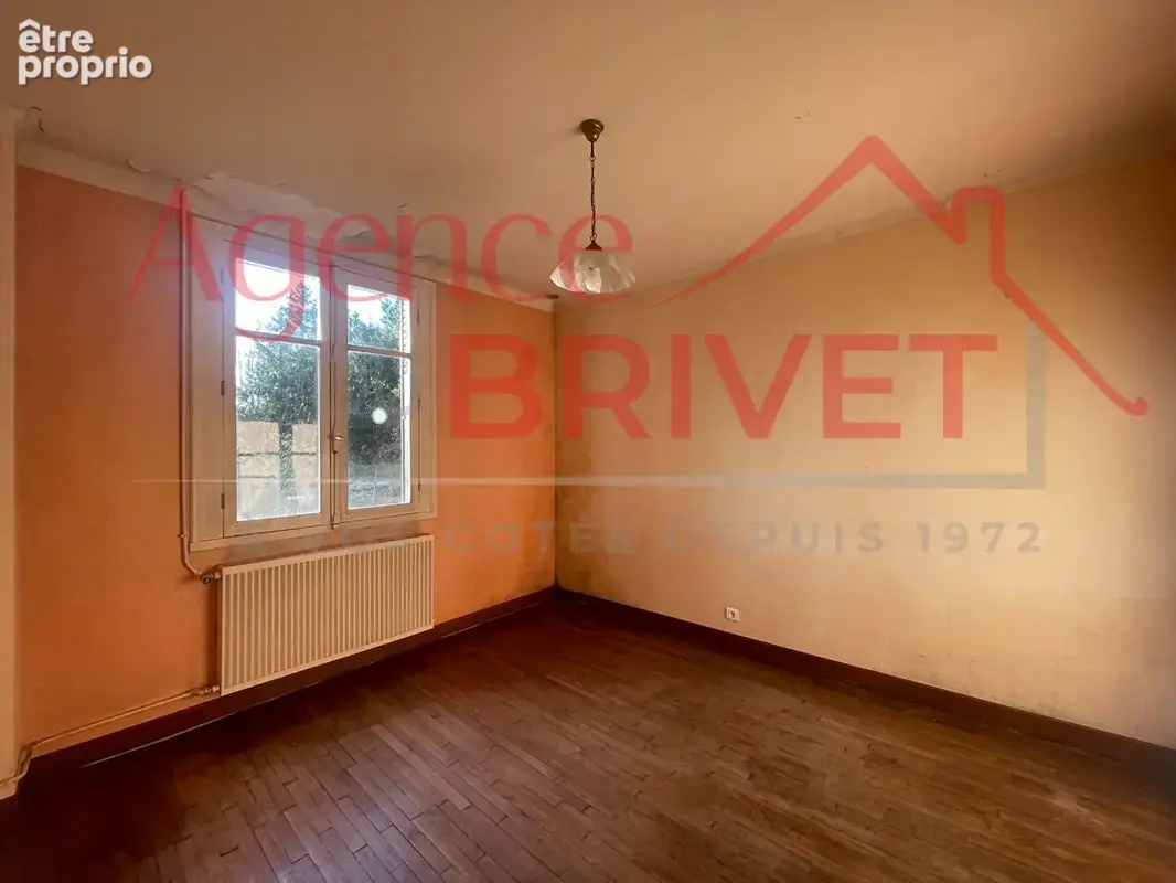 Maison avec beau potentiel ? Terrain constructible de 1 500 m² - photo 6