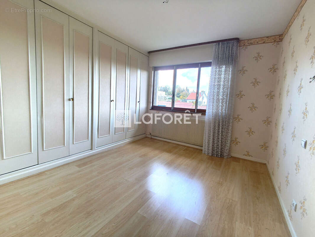 EPINAL Maison stylée année 70 - photo 7