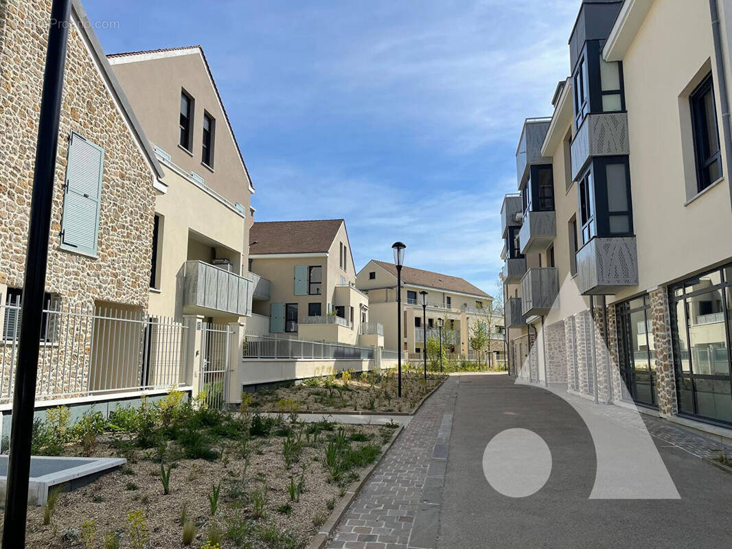 Appartement à SAINT-REMY-LES-CHEVREUSE