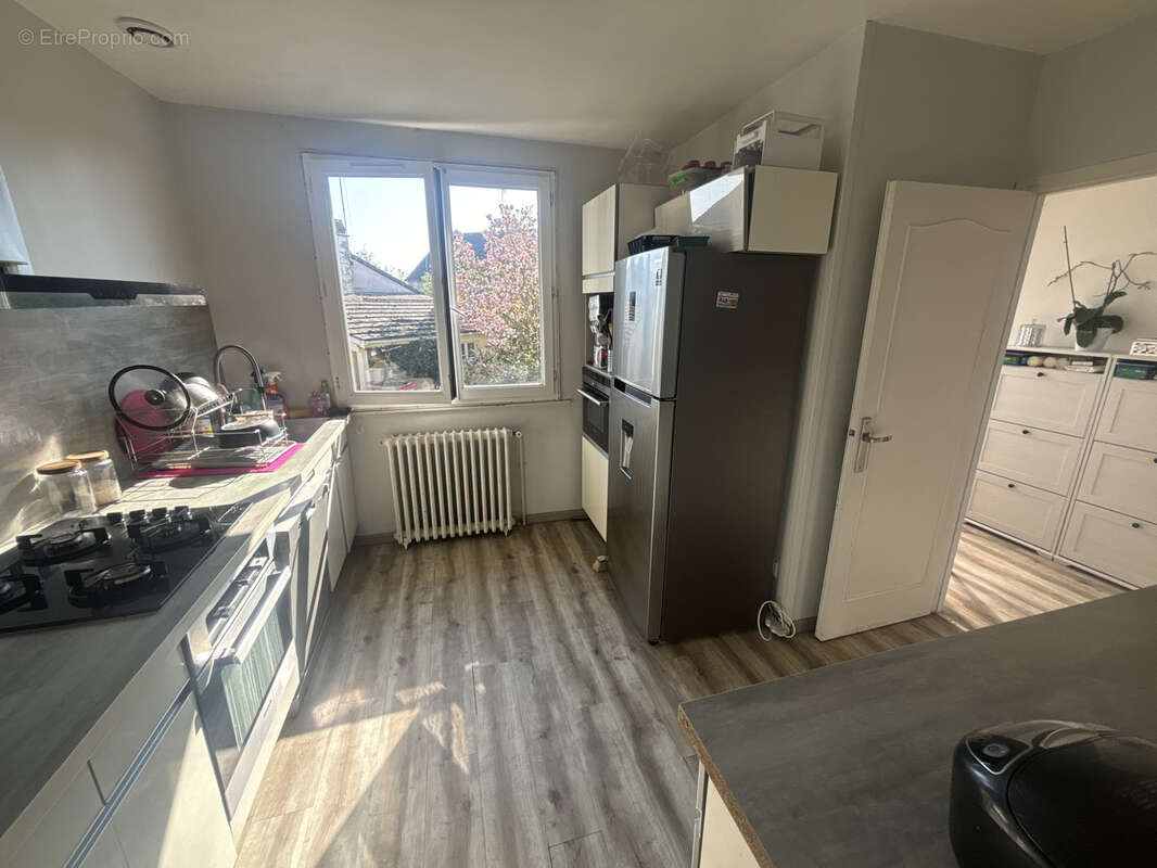 Maison à CHATEAUNEUF-EN-THYMERAIS