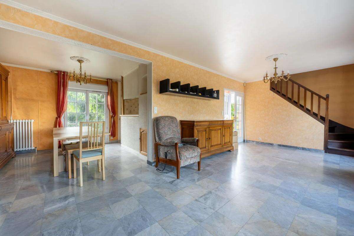 Maison à OSNY