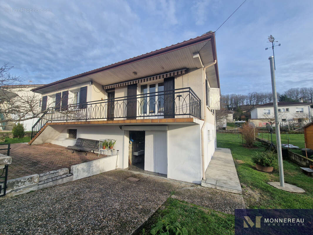 Maison à CHALAIS