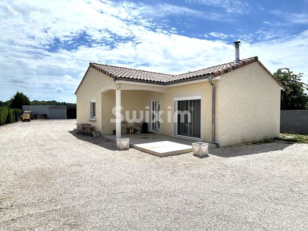 Maison à AUXONNE