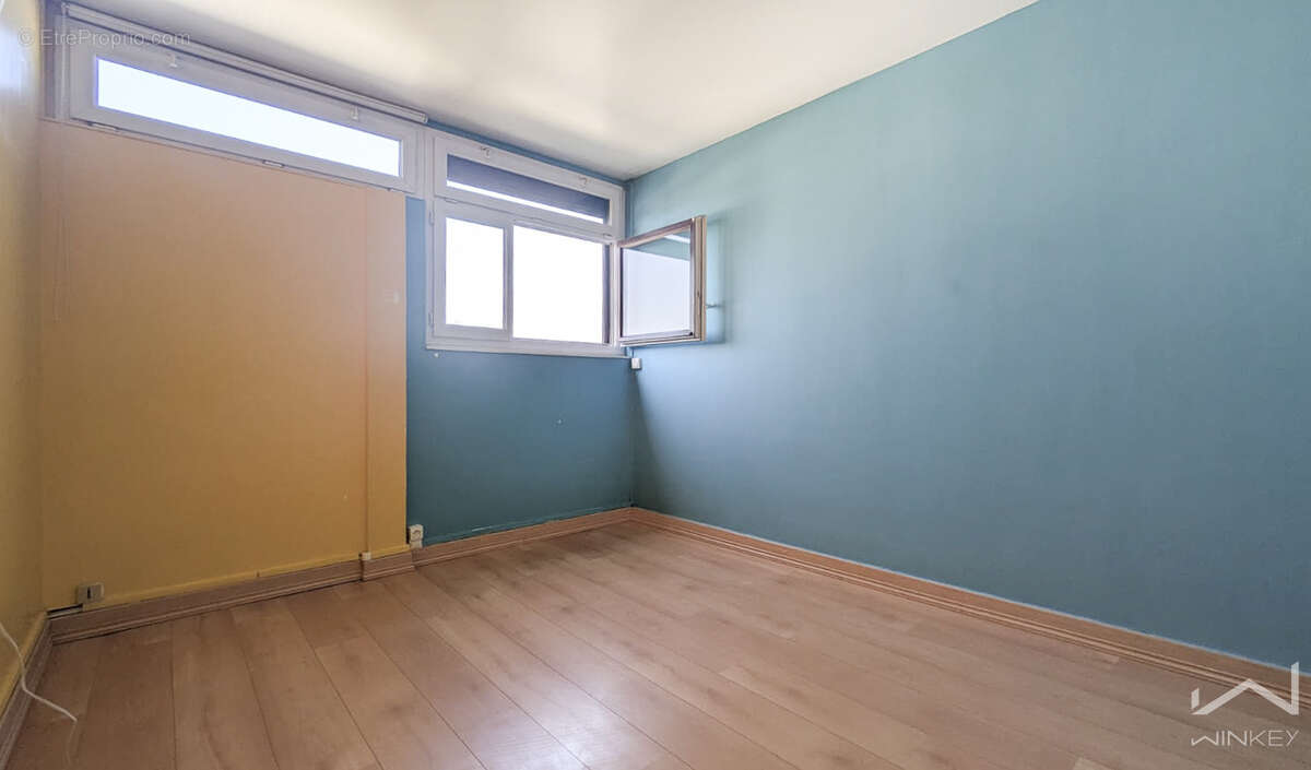 Appartement à NANTERRE