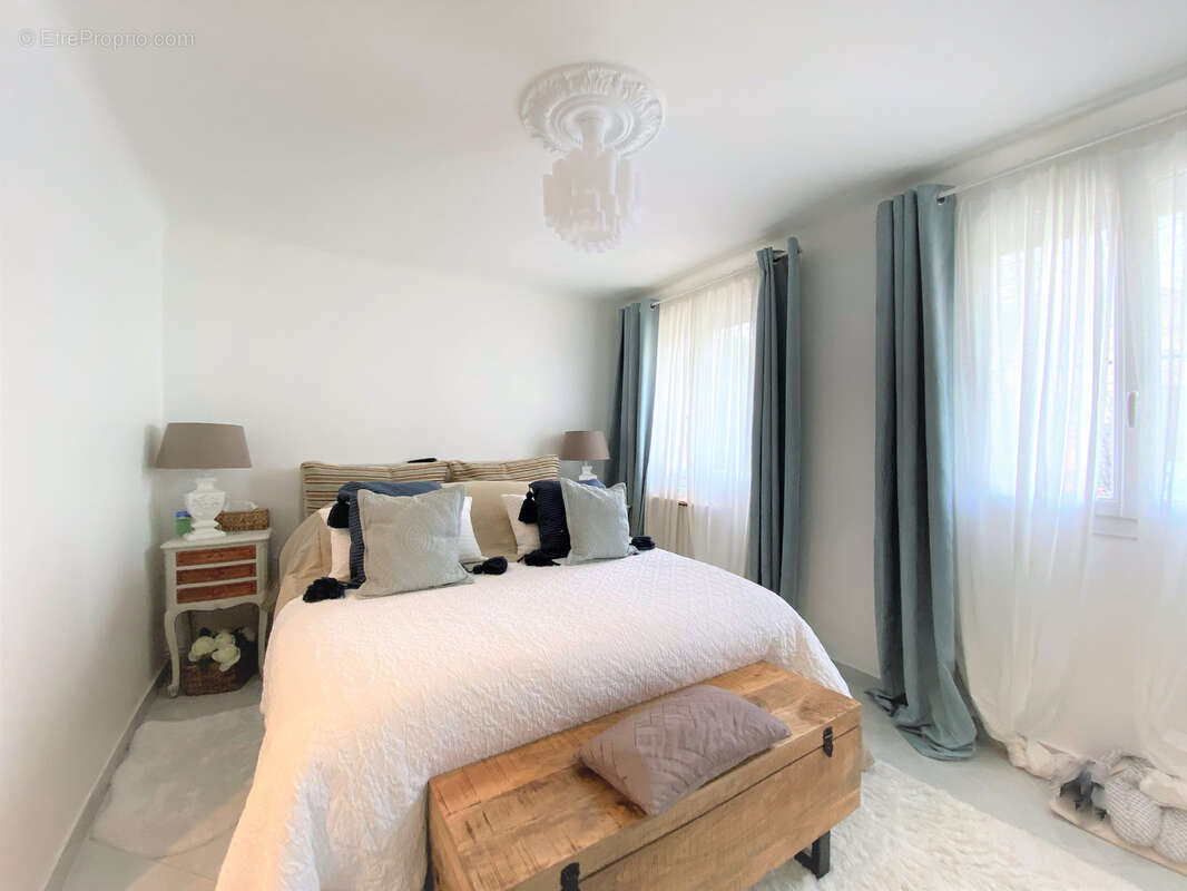 Maison à ORMESSON-SUR-MARNE