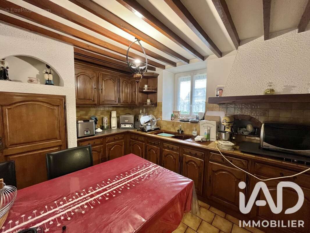 Maison 325 m² à Sainte-Mere-Eglise  - photo 6
