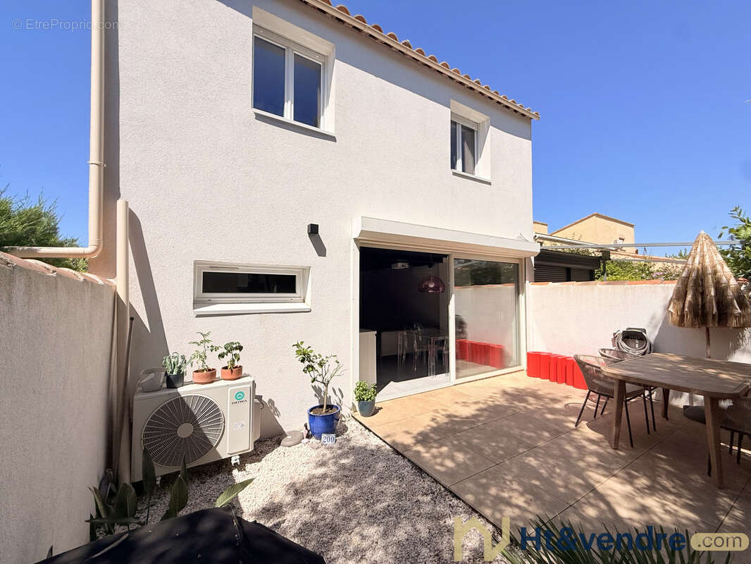 Maison à LA LONDE-LES-MAURES