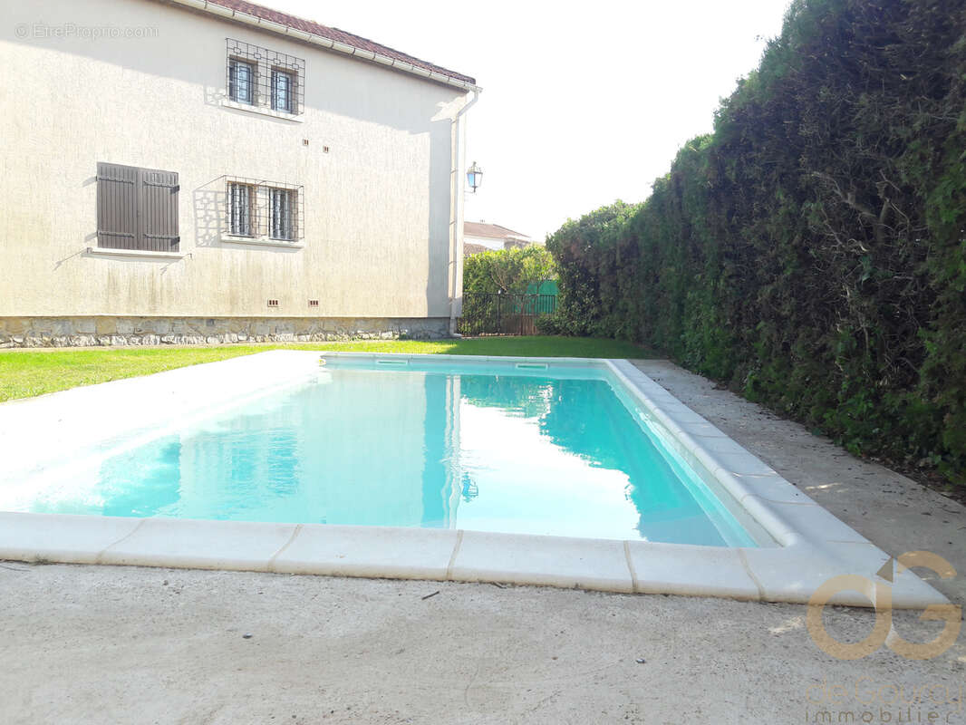 Maison à MARGUERITTES