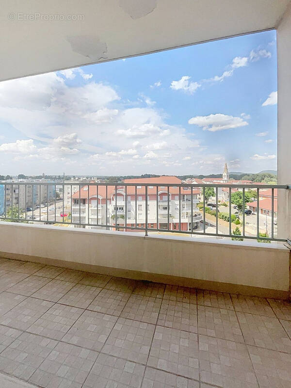 Appartement à LA VERPILLIERE