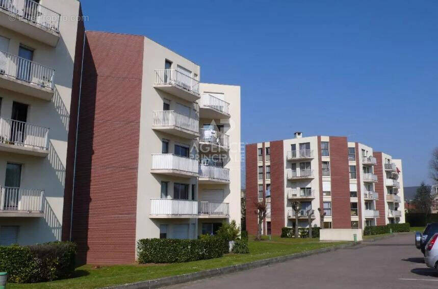 Appartement à VERNEUIL-SUR-SEINE