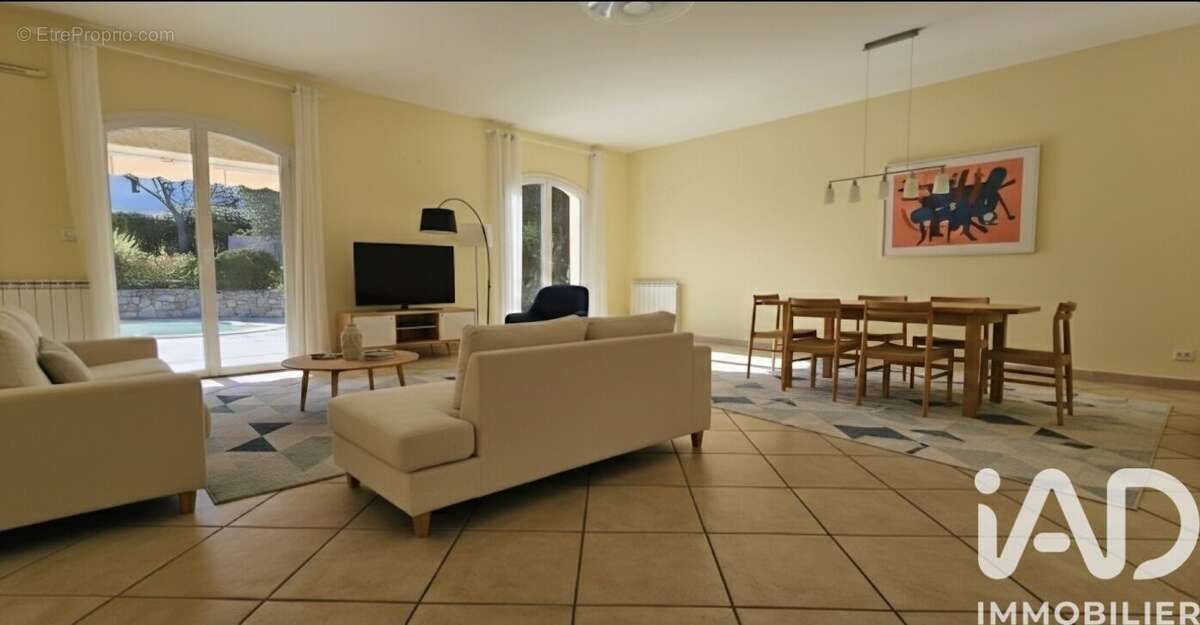 Photo 4 - Maison à SAINT-RAPHAEL