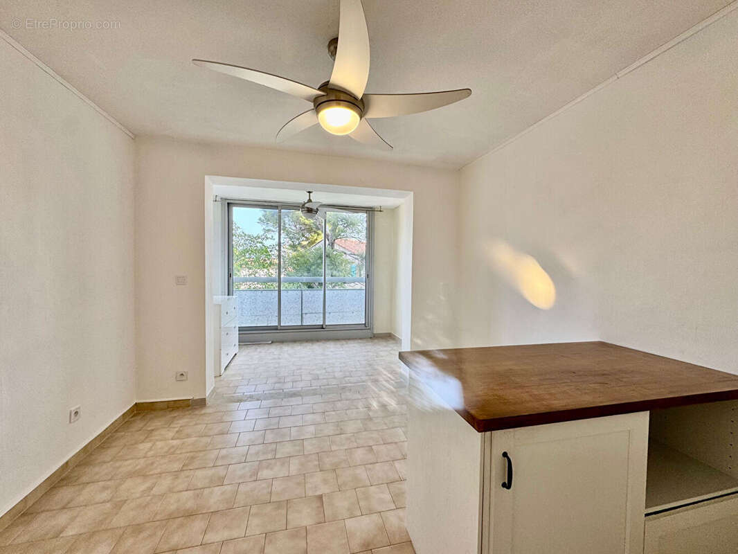 Appartement à SAUSSET-LES-PINS