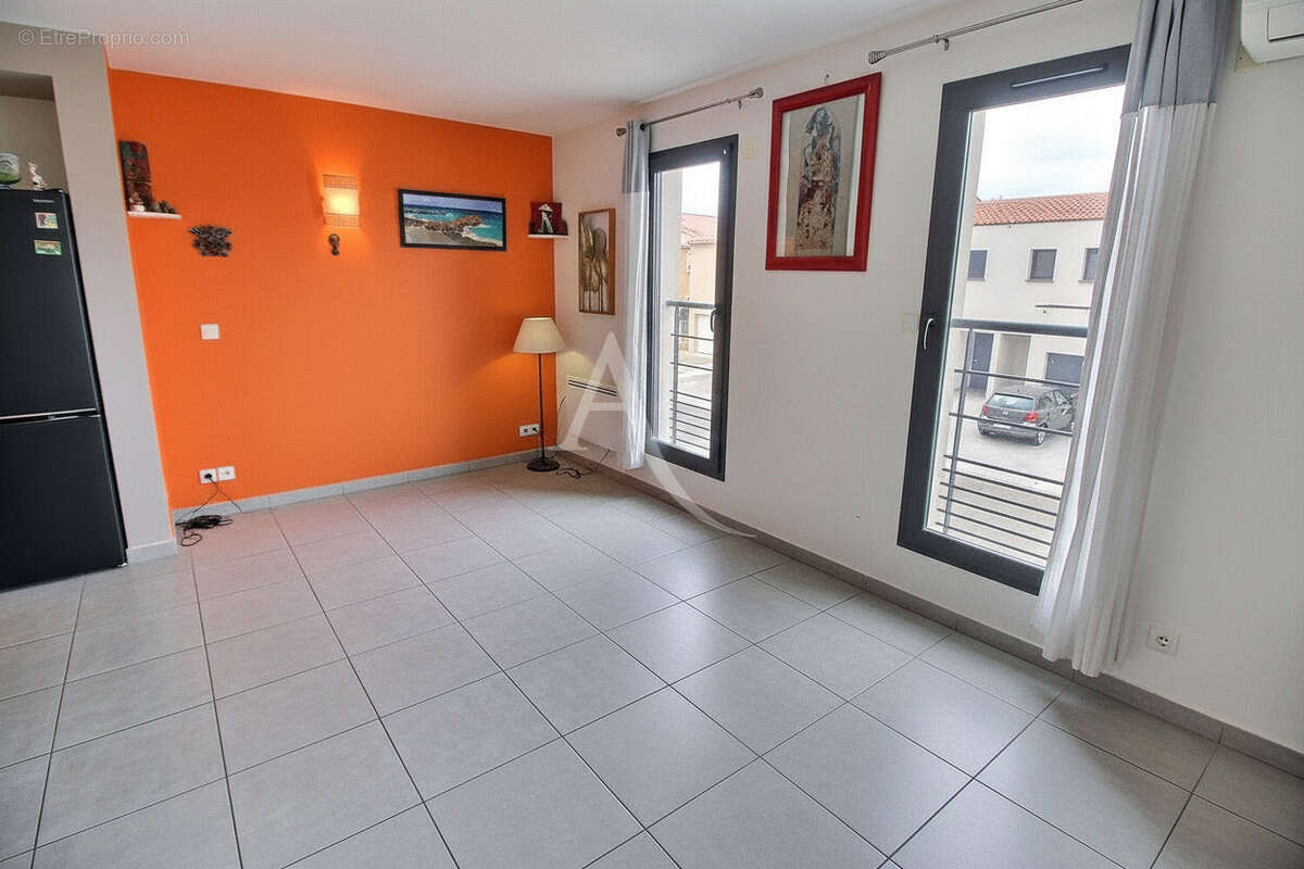 Appartement duplex t4 de 85 m² avec 2 terrasses et garage - photo 2