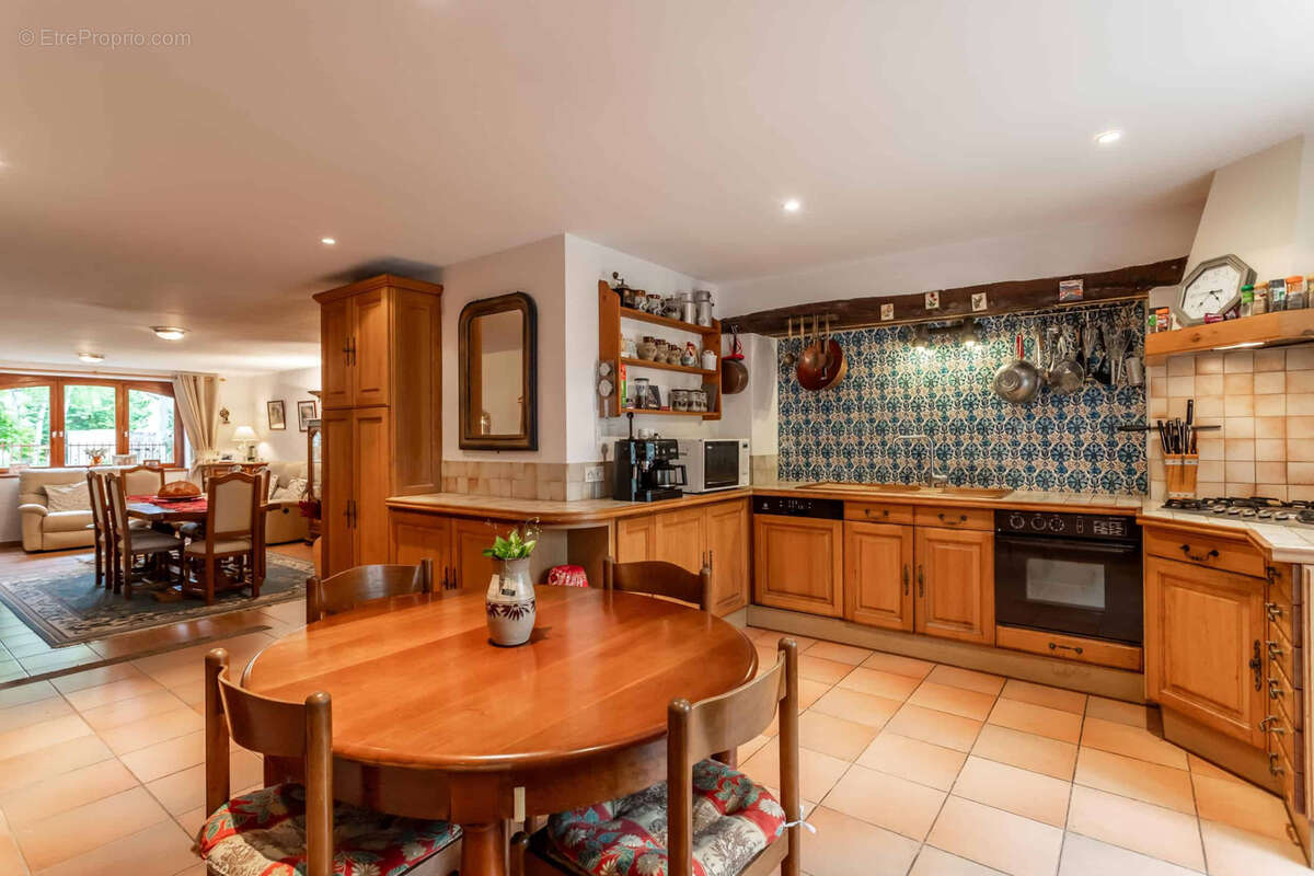 Maison à PUY-L'EVEQUE