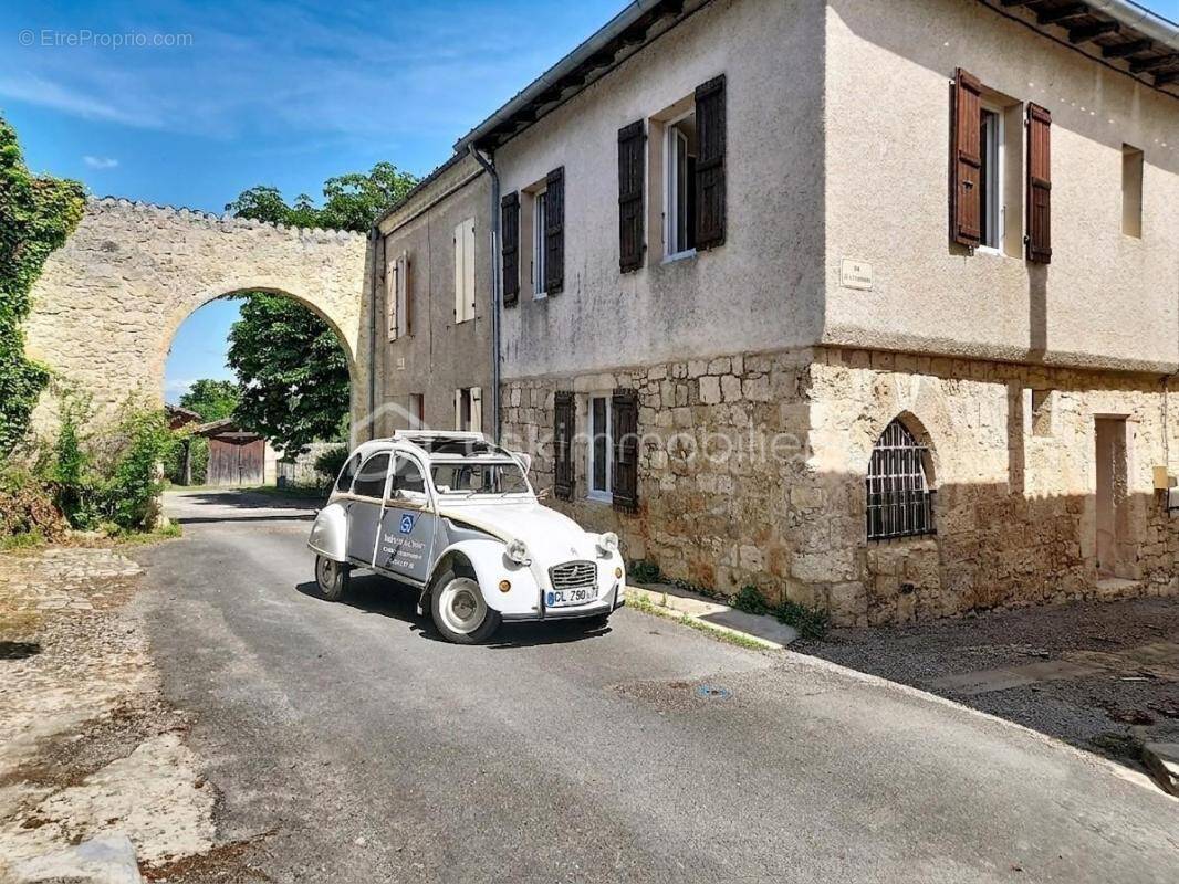 Maison à TOURNECOUPE