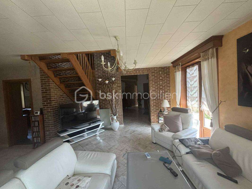 Maison à GUE-D'HOSSUS