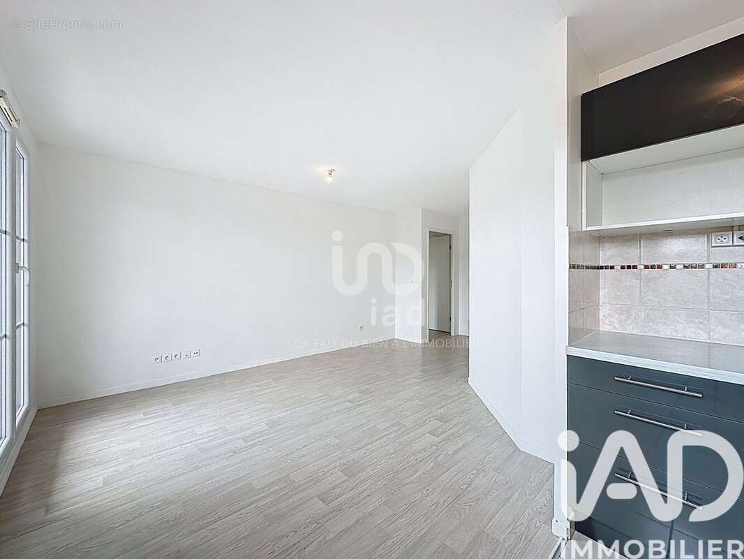 Photo 7 - Appartement à DAMMARIE-LES-LYS