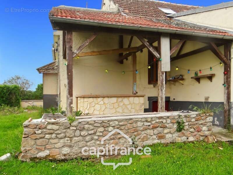 Maison à DOYET