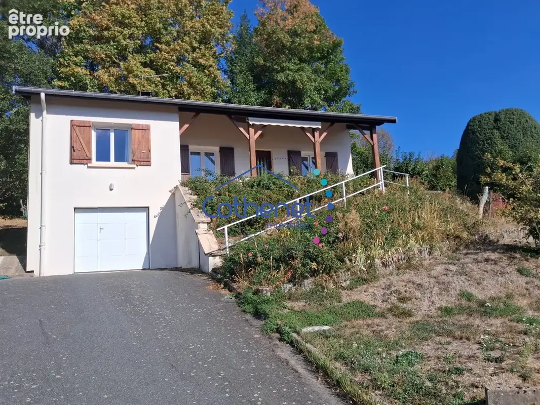 Maison à POULE-LES-ECHARMEAUX