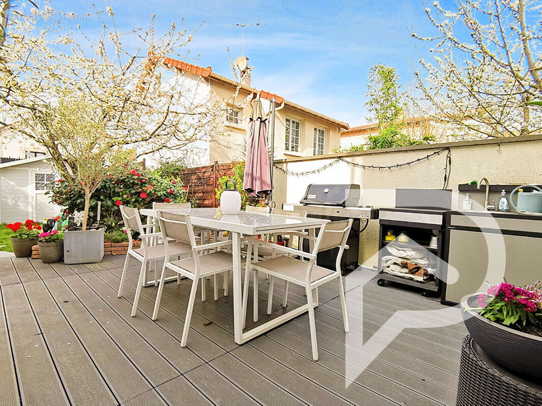 Maison à VITRY-SUR-SEINE