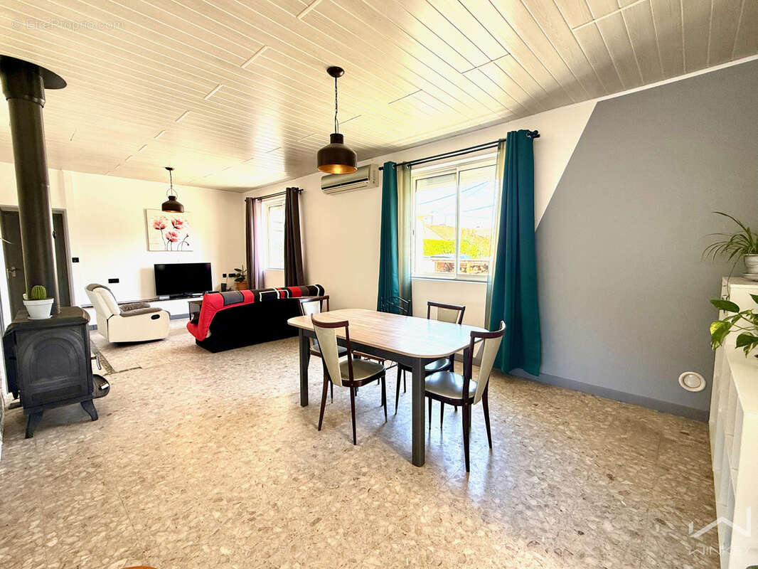 Maison à BOLLENE