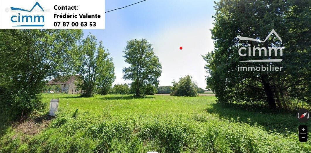 Terrain à SAINT-MARTIN-DU-BOSCHET