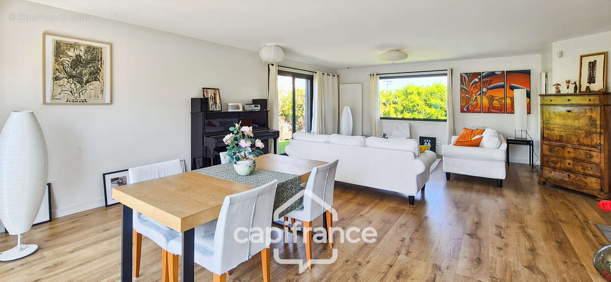 Maison contemporaine avec piscine et garage – sans vis-à-vis – bellerive-sur-allier / 03 - photo 3