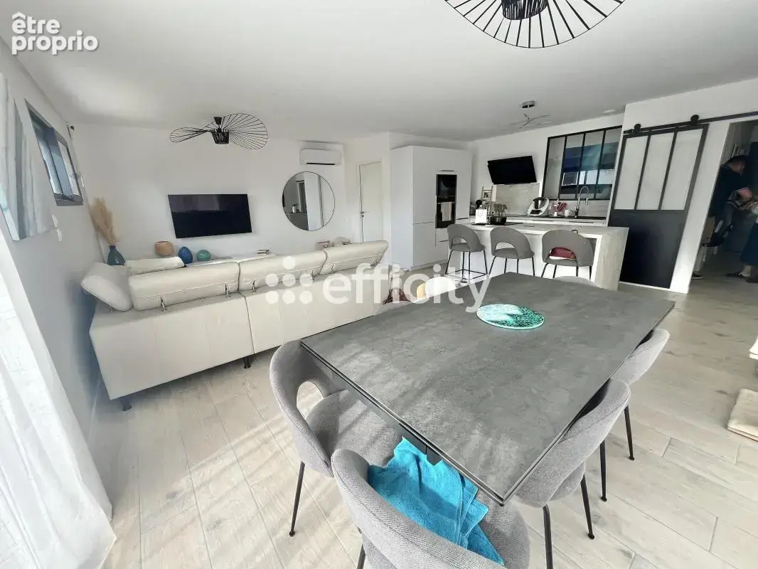 Maison 5 pièces 90 m² à vendre à Pont-Saint-Martin (44860) - photo 5