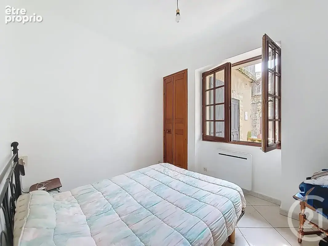 Maison 11 pièces 210 m² à vendre à Roquemaure (30150) - photo 19