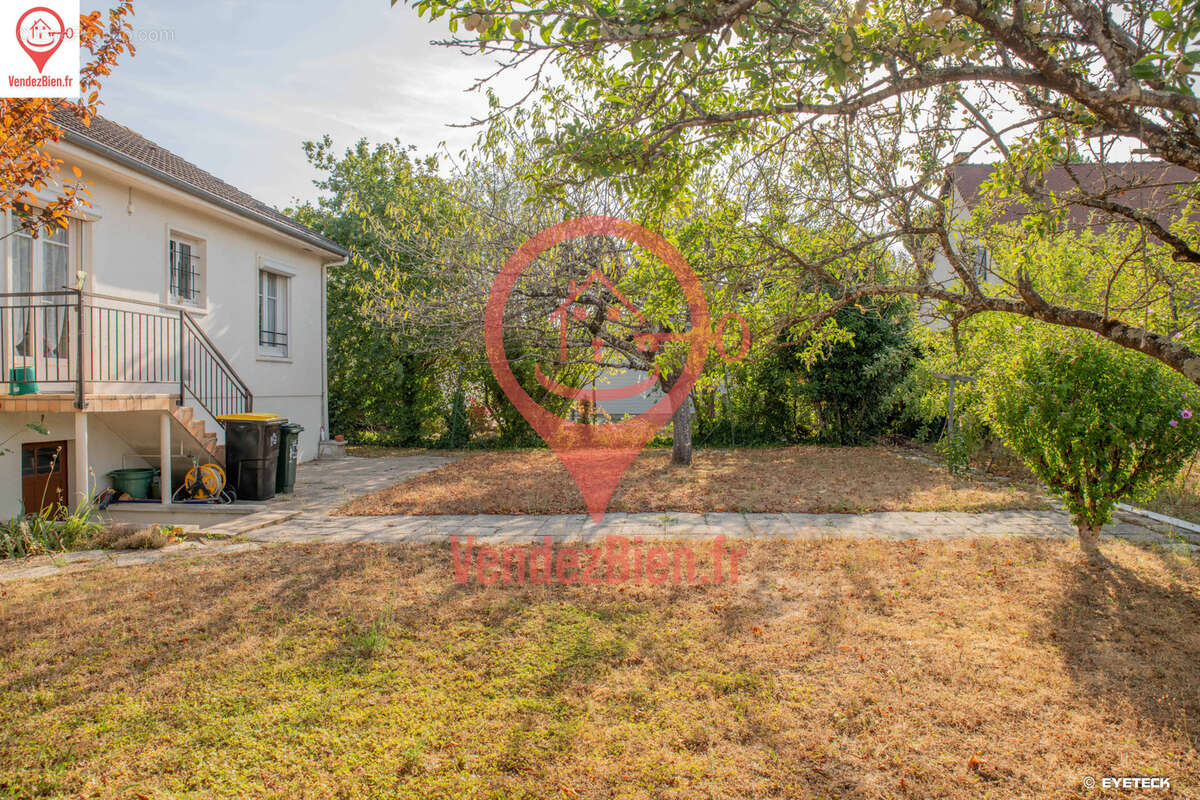 Maison 70 m2 sur sous-sol - Terrain 593 m2 - photo 13