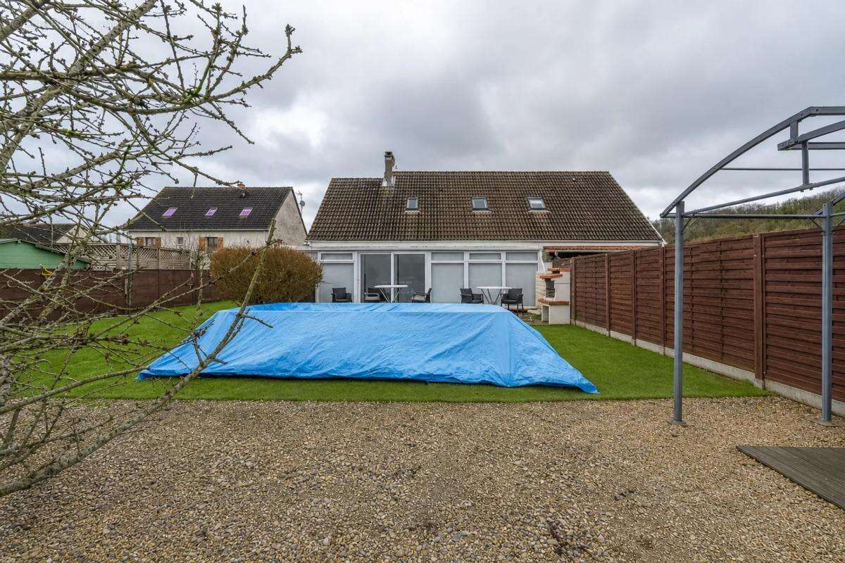 Élégante maison 6 pièces avec véranda à Charpont - photo 12
