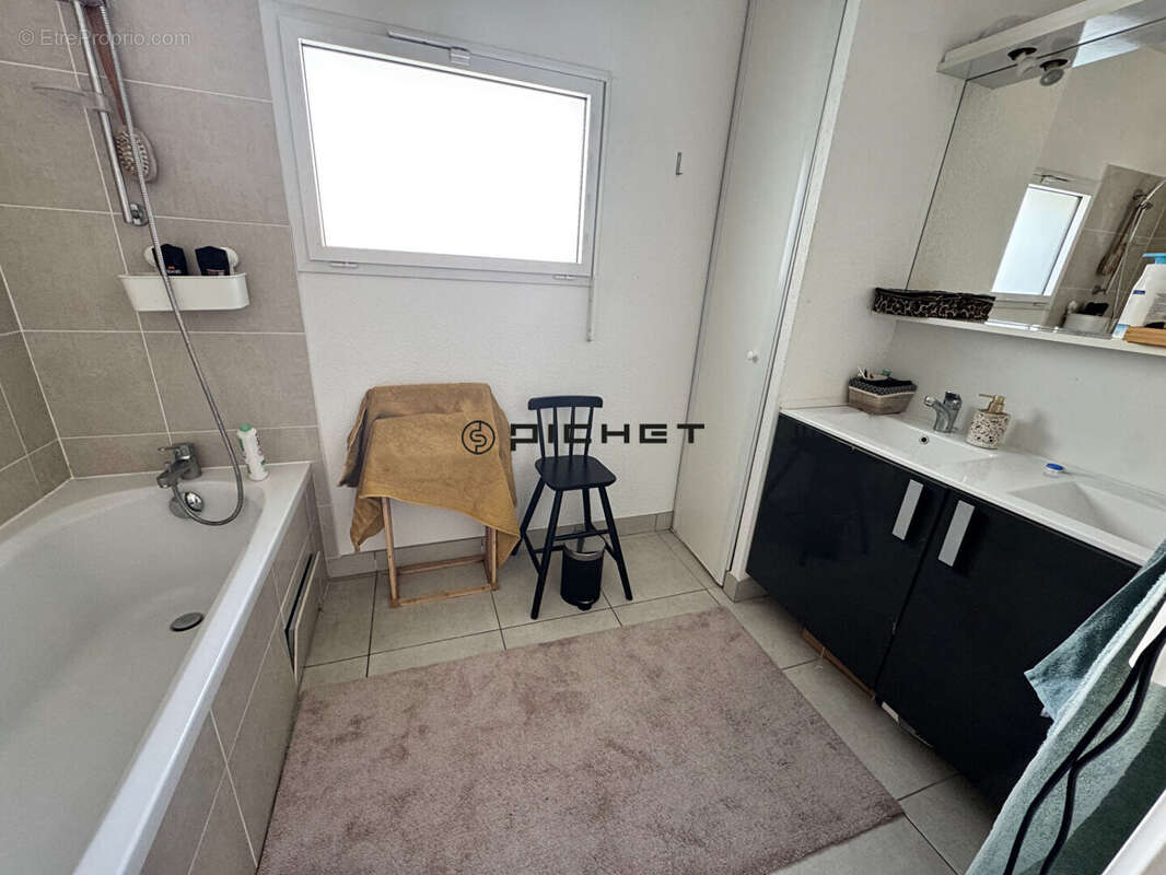 Appartement à BEGLES