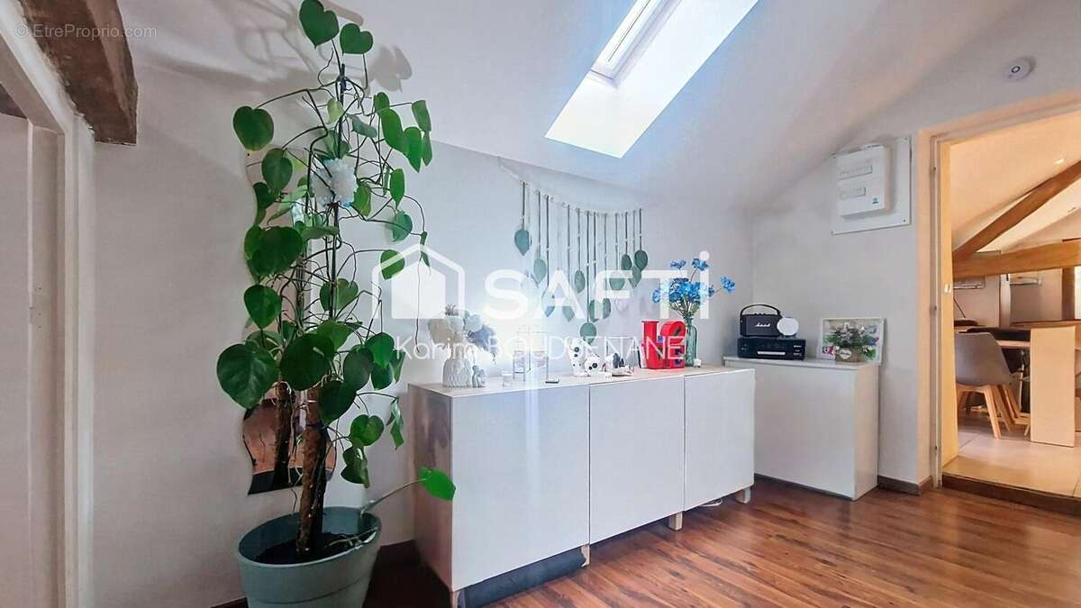 Photo 8 - Appartement à SEUGY