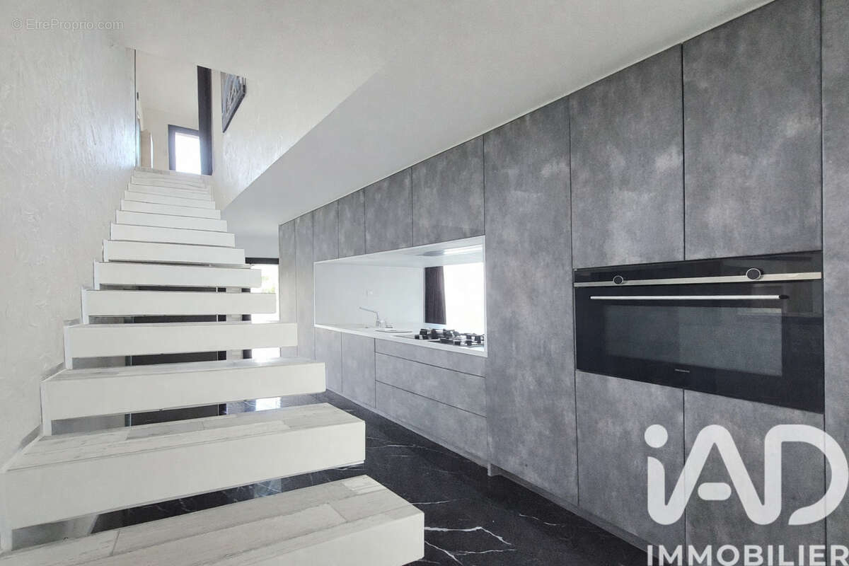 Photo 5 - Maison à BASSENS