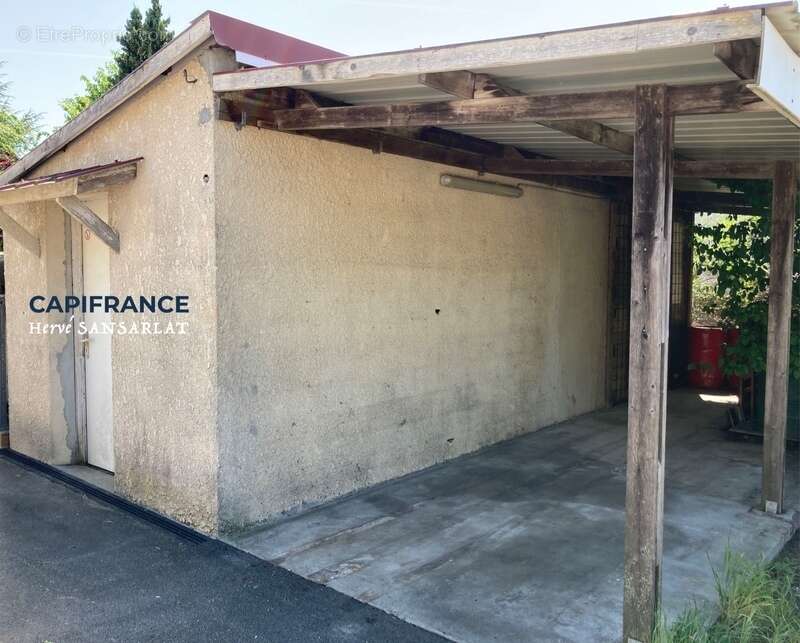 Commerce à SAINT-ANDRE-DE-CUBZAC