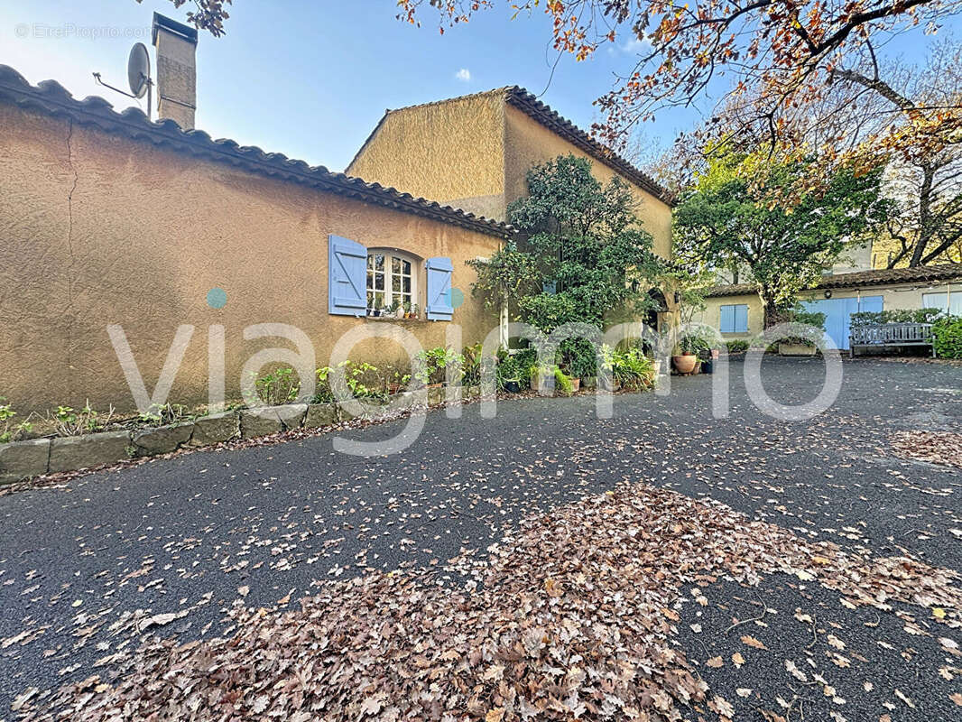 Maison à GRIMAUD