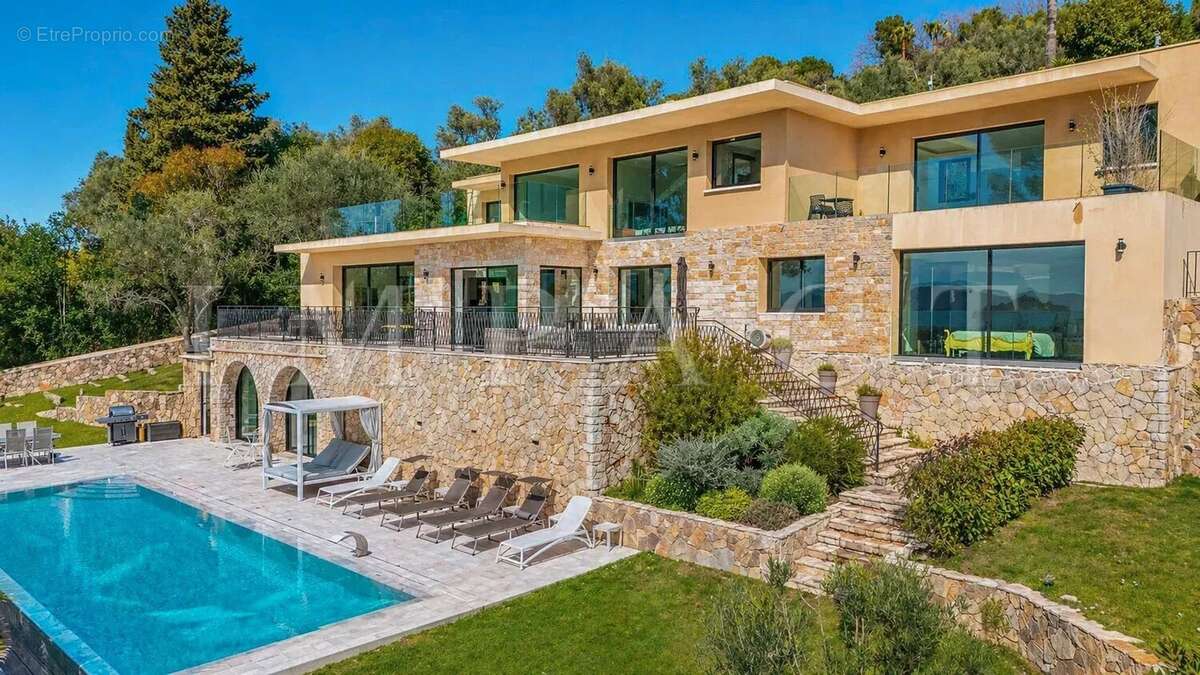 Maison à MOUGINS