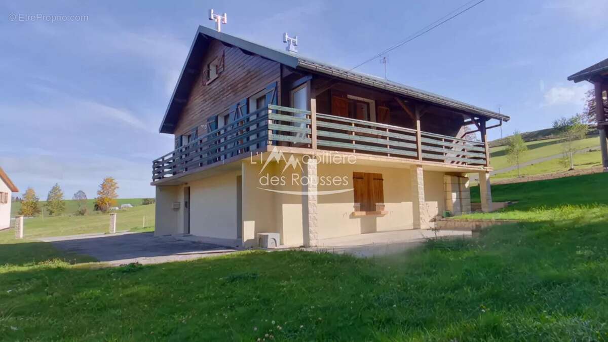 Maison à LA PESSE