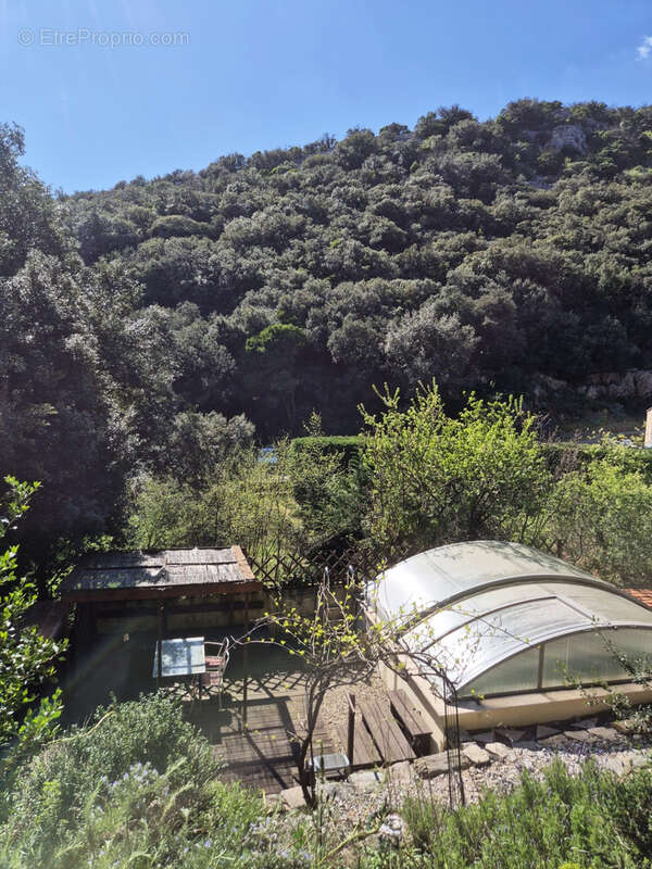 Maison à CABREROLLES