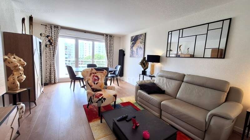 Appartement à LE KREMLIN-BICETRE