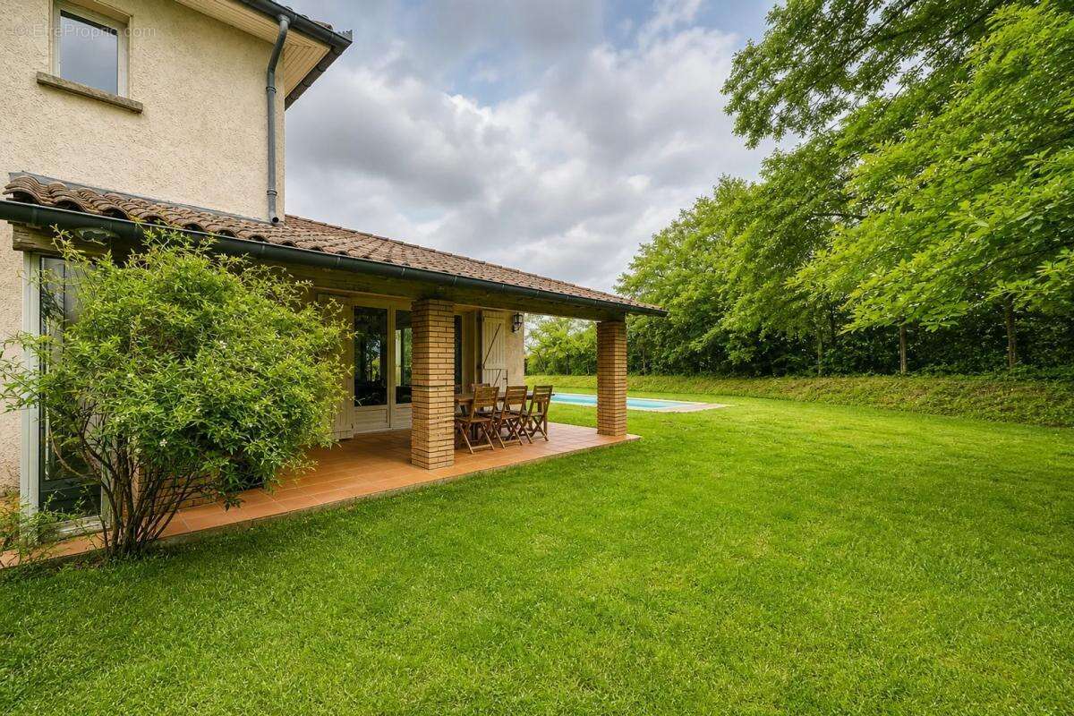 Maison 6 pièces 180 m² avec piscine au Faget - photo 18