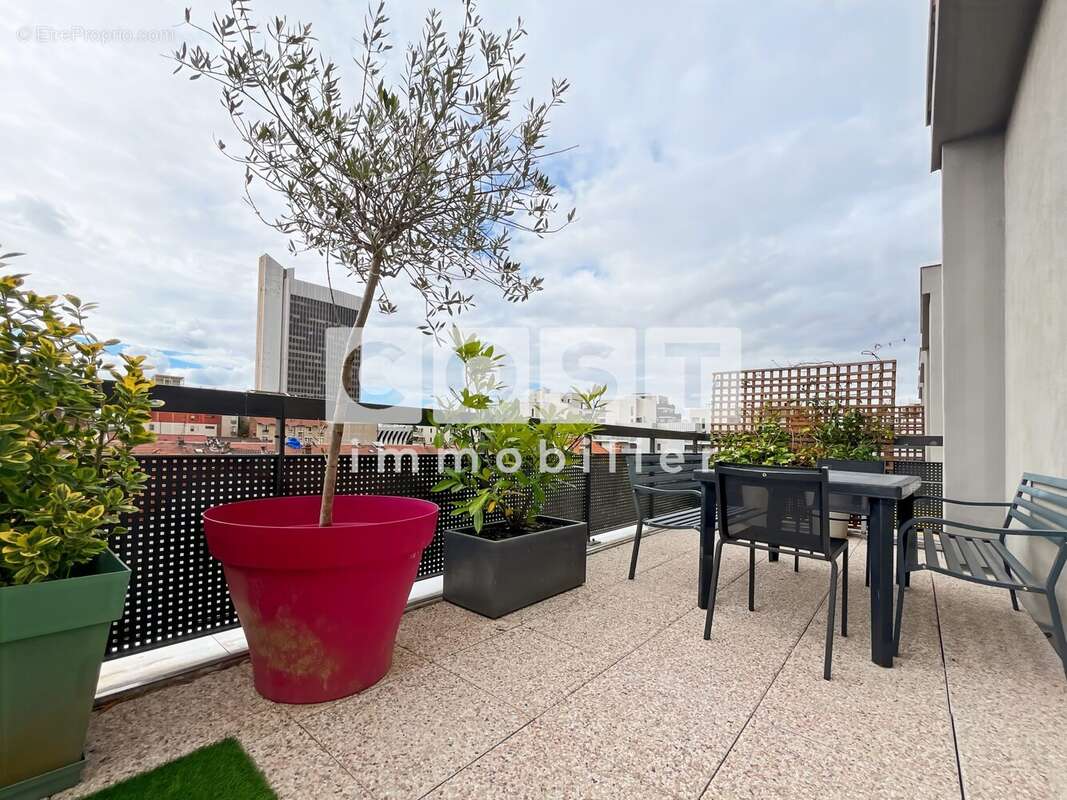 Appartement à ASNIERES-SUR-SEINE