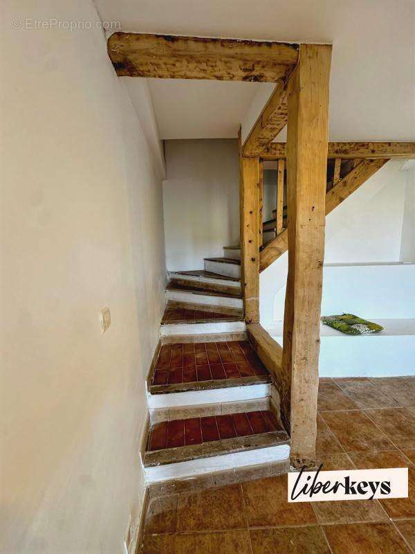 Maison à ESPARRON