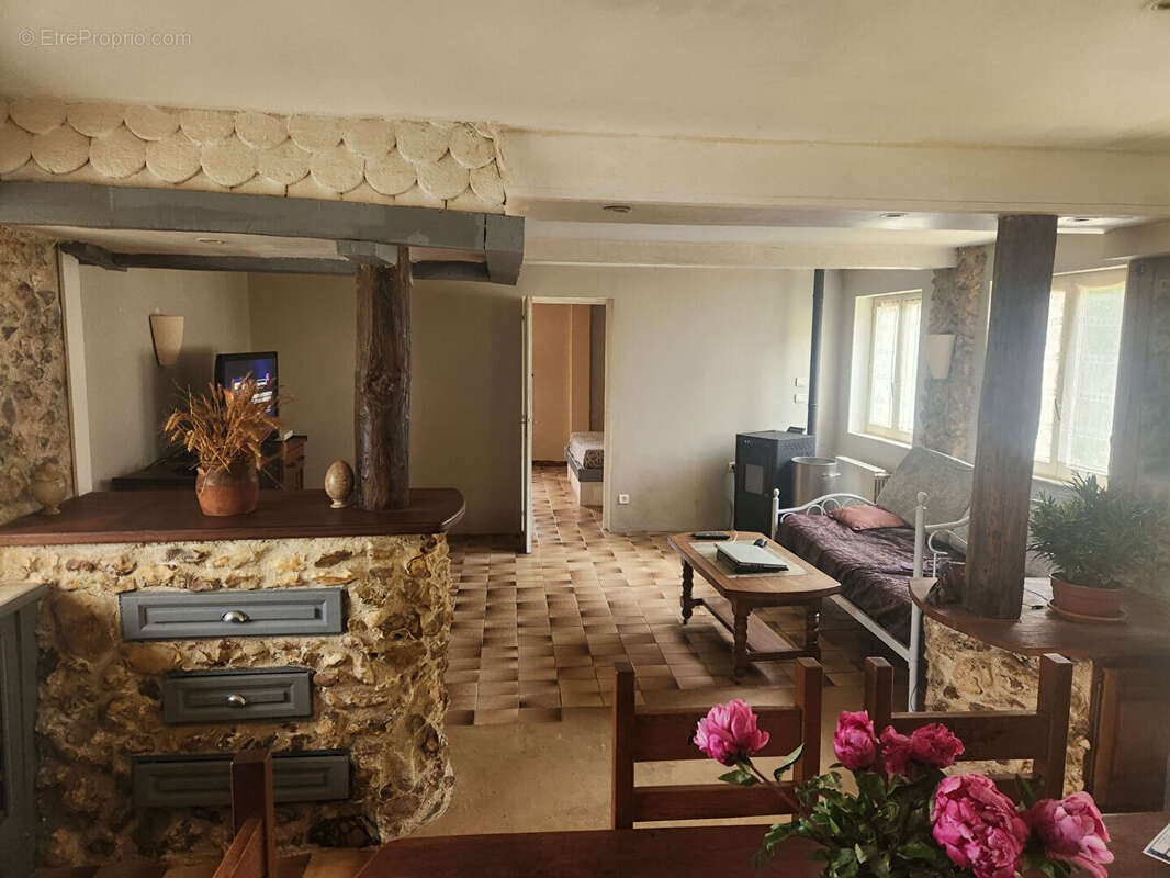 Maison à NOGENT-EN-OTHE