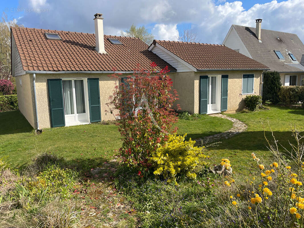 Maison à GIF-SUR-YVETTE